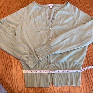 Apt 9 100 % cashmere cardigan in lime green with crystal buttons EUC